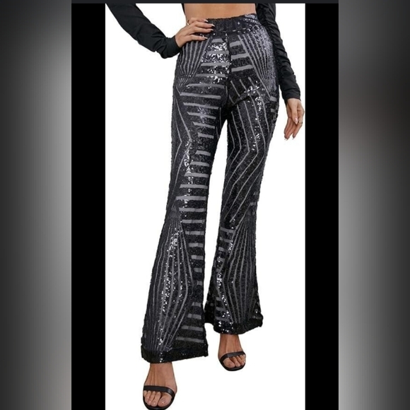 NWOT Black sequin bell bottom pants - Picture 1 of 6